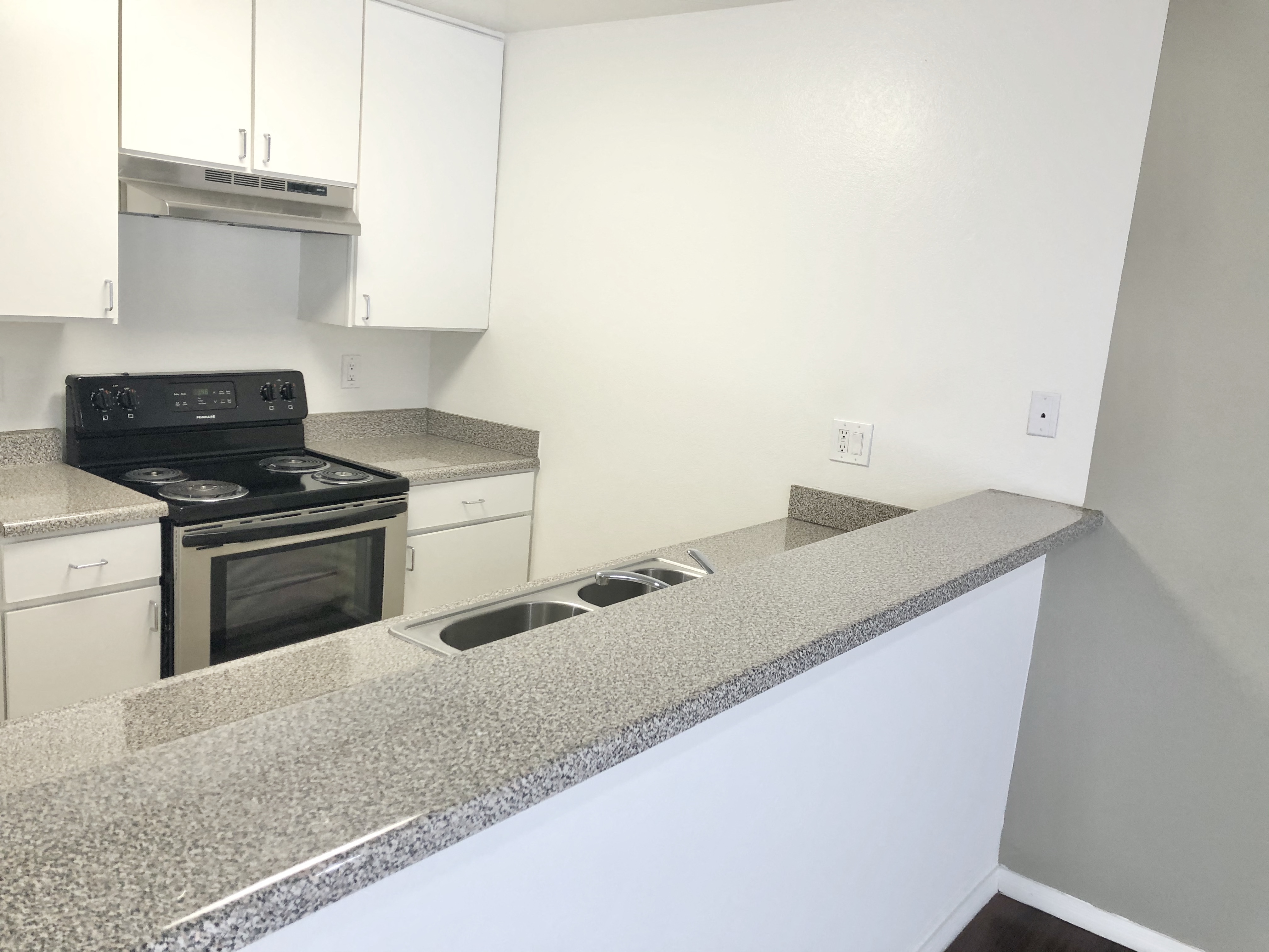 Floor plan for 1 bed, 1 bath
